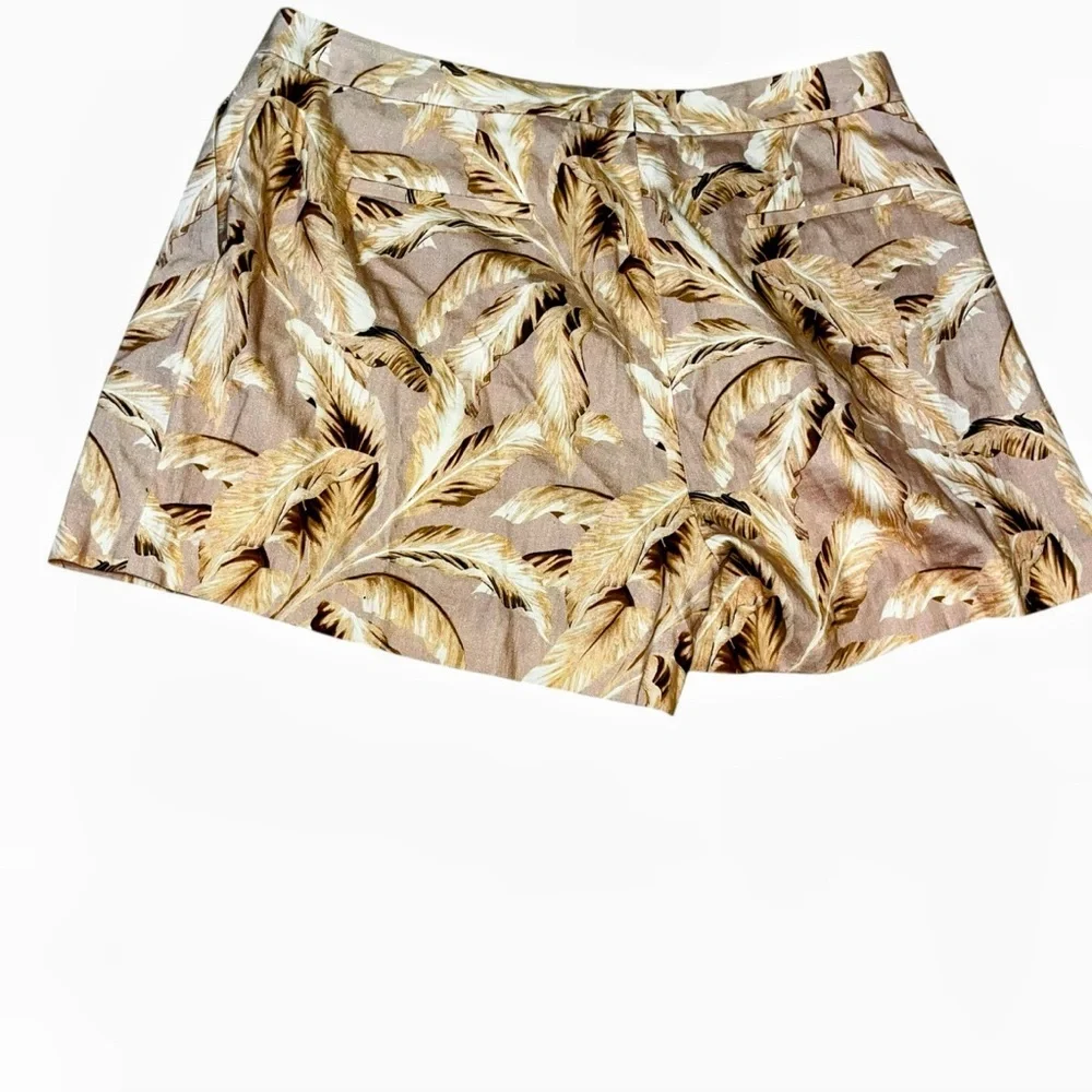 l’agence linen blend  safari shorts tan leaves palms 14 - Picture 4 of 7